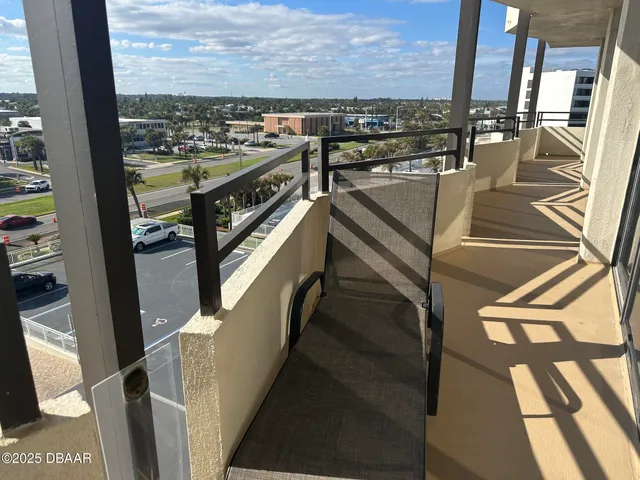 $3,200 | 2900 North Atlantic Avenue, Unit 405, Daytona Beach, FL 32118