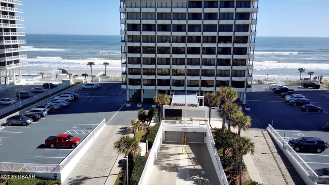 $3,200 | 2900 North Atlantic Avenue, Unit 405, Daytona Beach, FL 32118