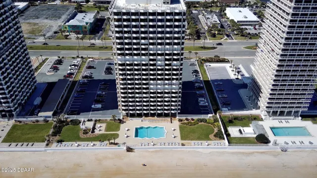 $3,200 | 2900 North Atlantic Avenue, Unit 405, Daytona Beach, FL 32118