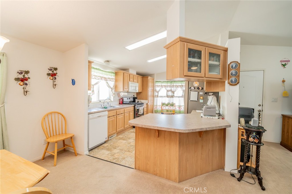 22241 Nisqually Road, Unit 59 Apple Valley, CA 92308 - Photo 13 of 54