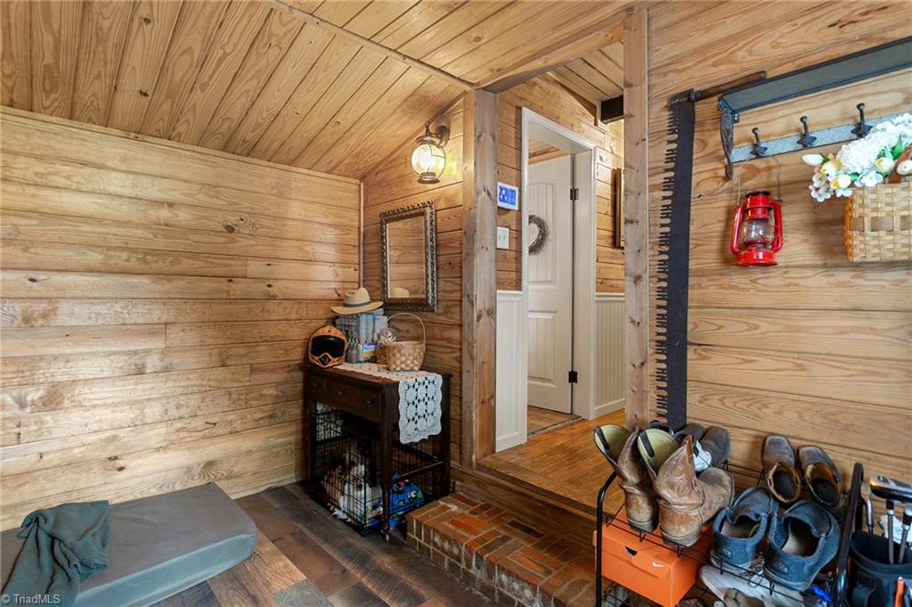 3993 Level Plains Road Sophia, NC 27350 - Photo 7 of 41