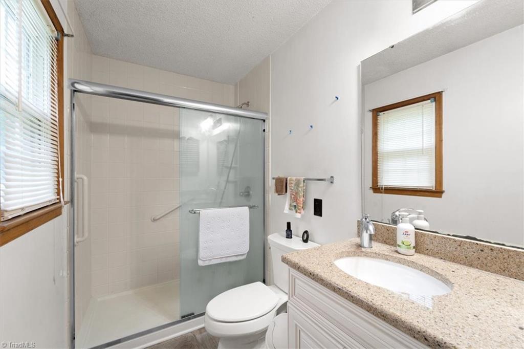 7630 Doggett Road Browns Summit, NC 27214 - Photo 16 of 41