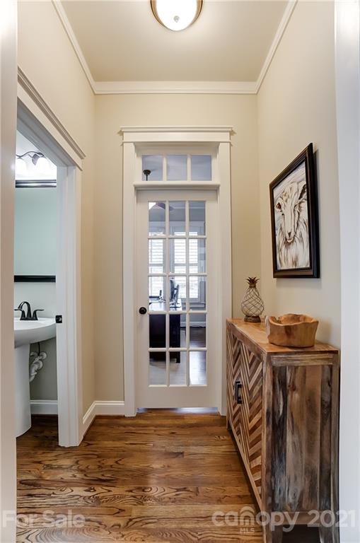 829 Elswick Court Fort Mill, SC 29708 - Photo 25 of 48 a view of a hallway to a livingroom with furniture
