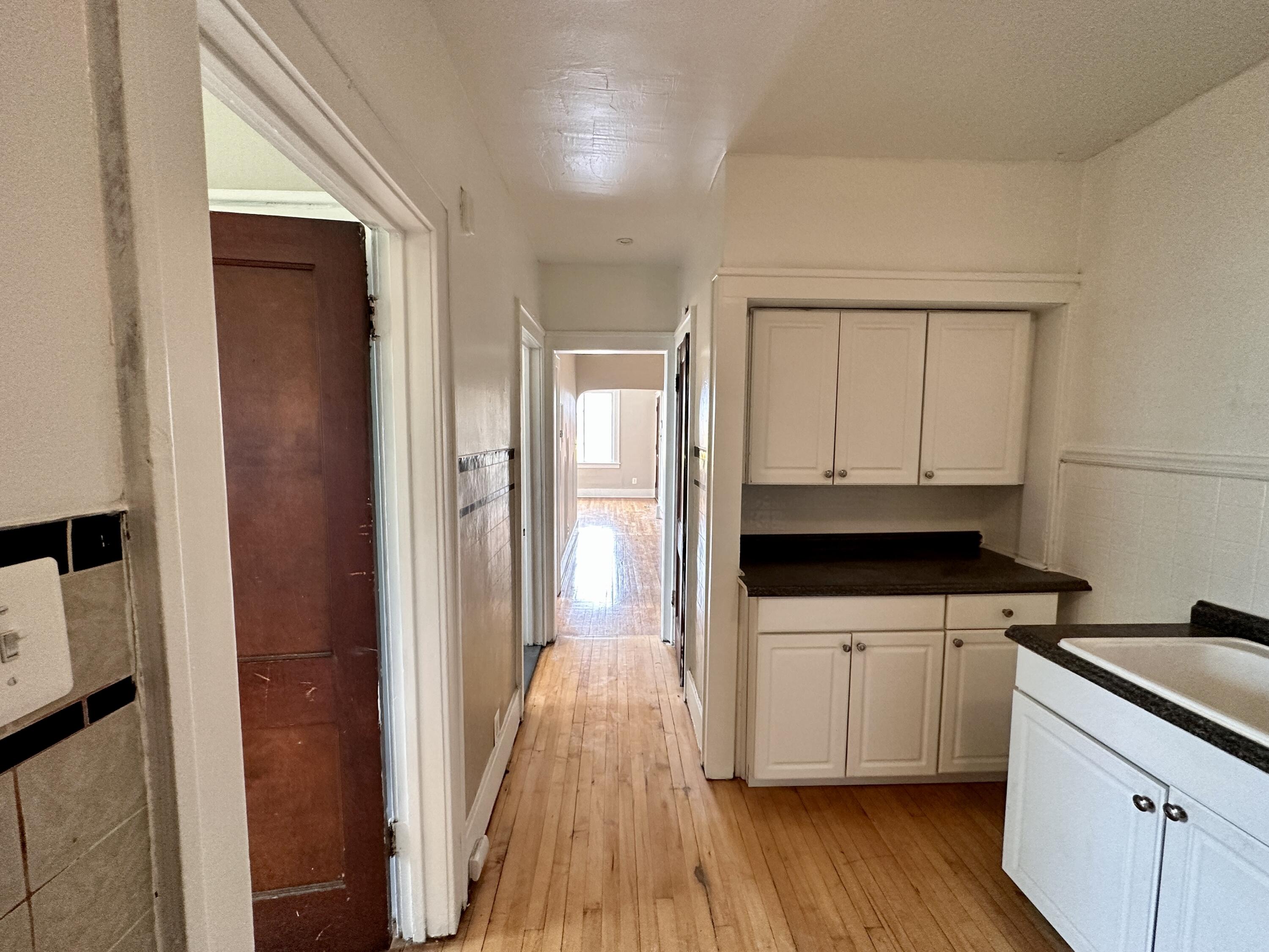 14028 Faircrest Street Detroit, MI 48205 - Photo 8 of 29 IMG_3830