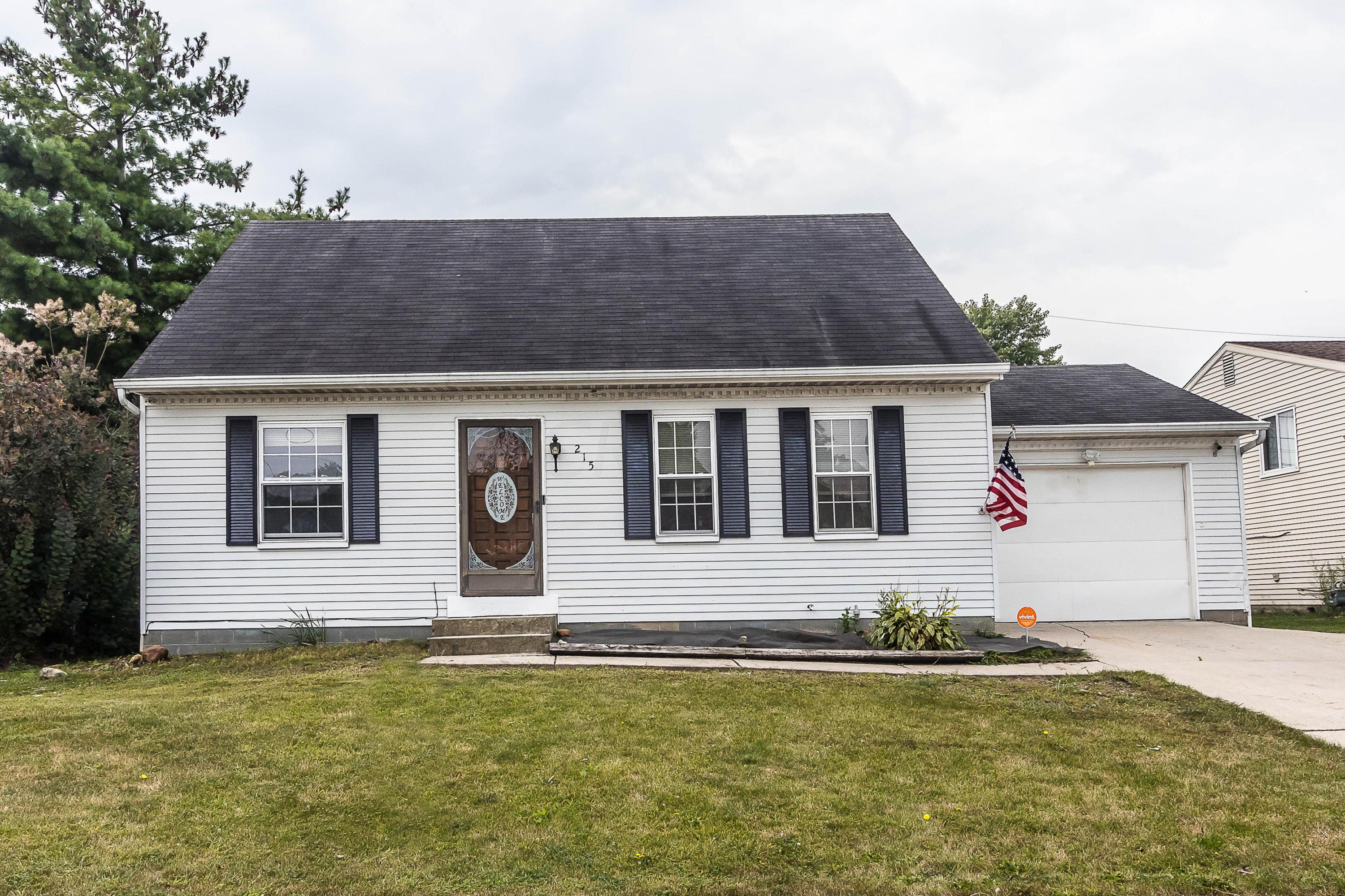 215 Fairway Road Delaware, OH 43015 - Photo 1 of 33 Gallery Image 1