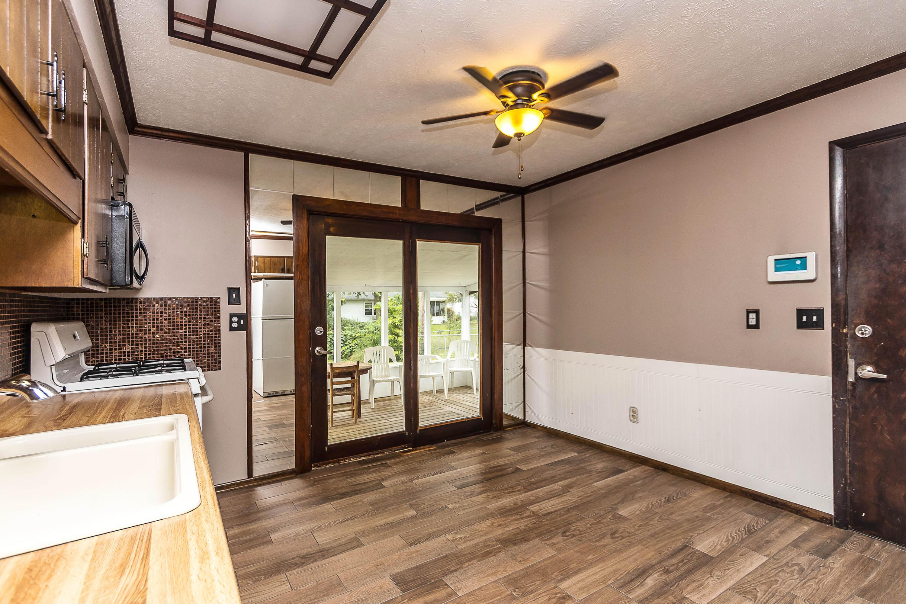 215 Fairway Road Delaware, OH 43015 - Photo 12 of 33 Gallery Image 12