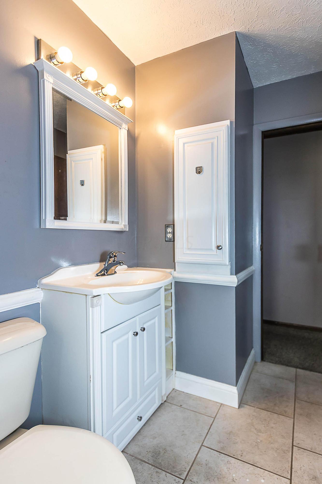 215 Fairway Road Delaware, OH 43015 - Photo 17 of 33 Gallery Image 17