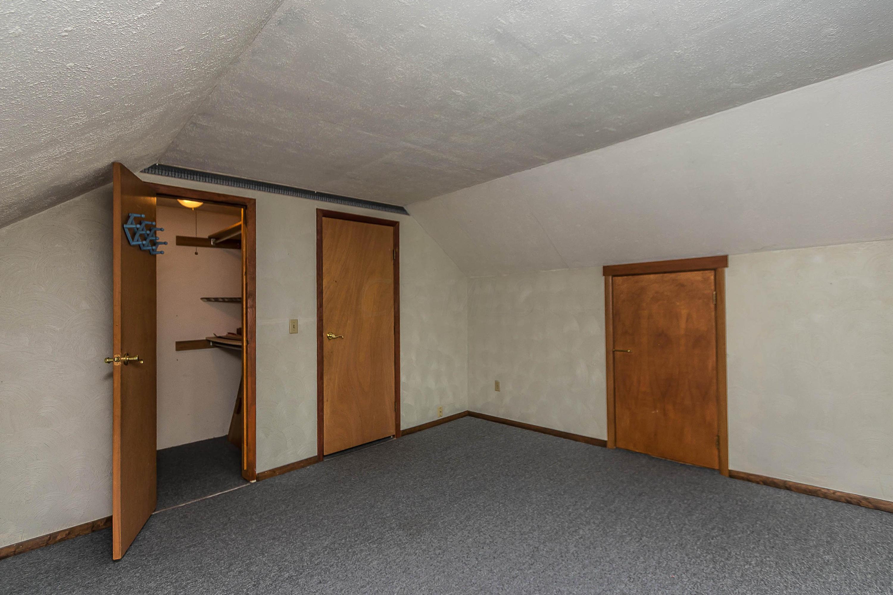 215 Fairway Road Delaware, OH 43015 - Photo 22 of 33 Gallery Image 22