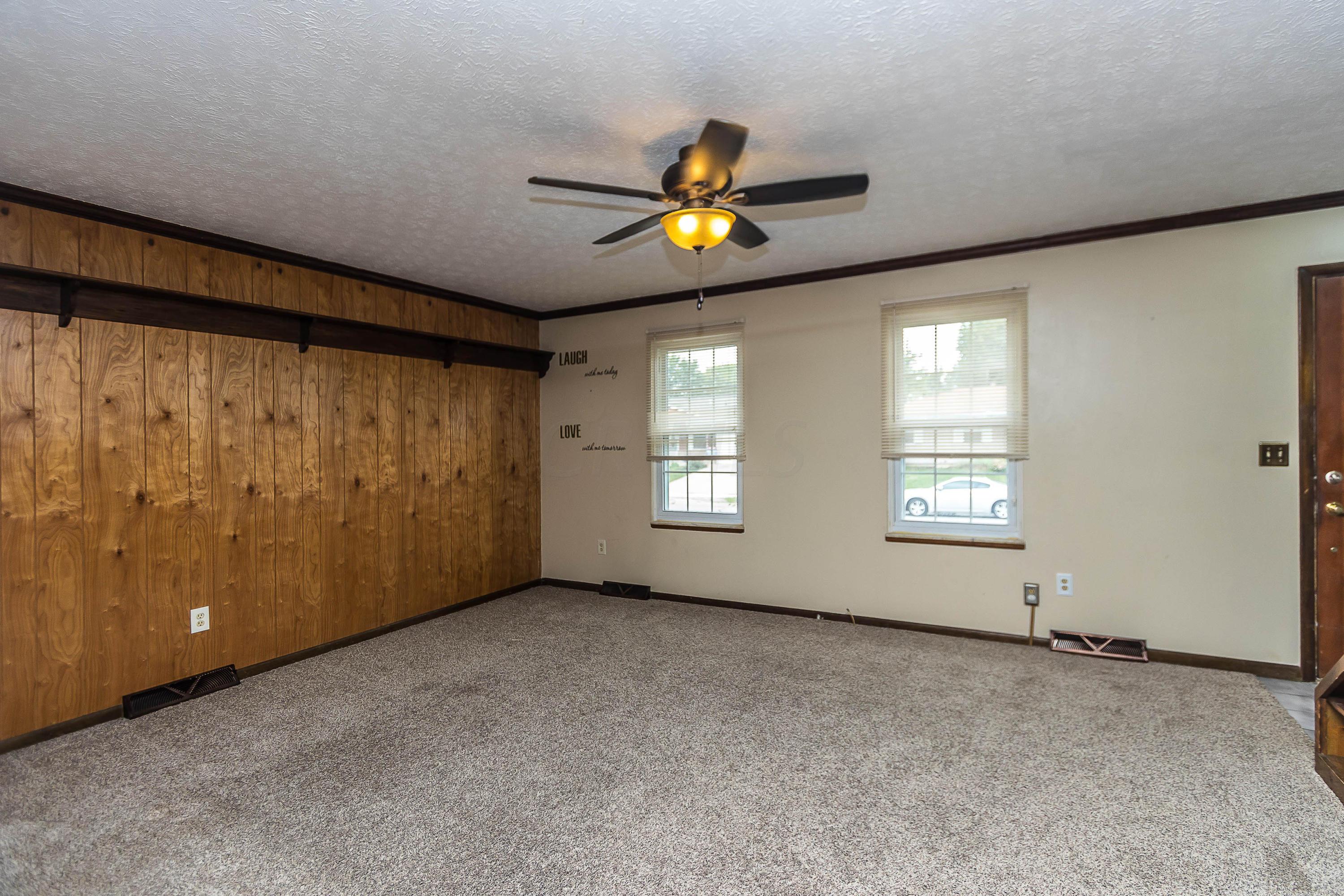 215 Fairway Road Delaware, OH 43015 - Photo 3 of 33 Gallery Image 3