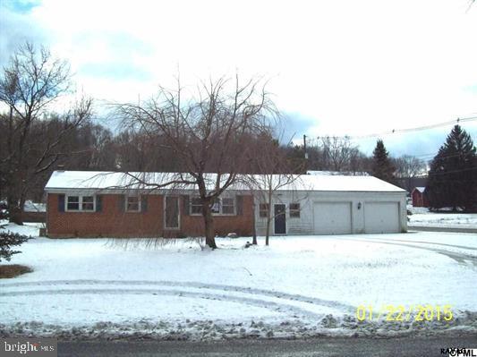 1417 Creek Road Boiling Springs, PA 17007 - Photo 1 of 25 Gallery Image 1