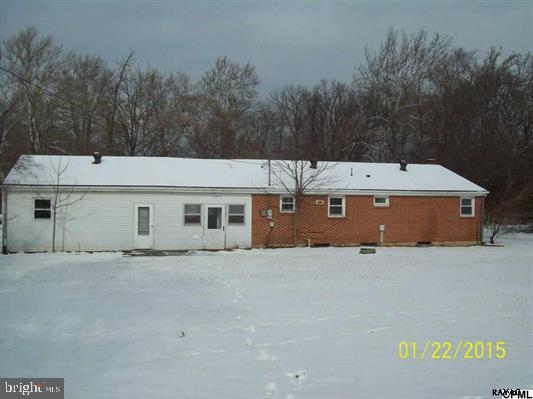 1417 Creek Road Boiling Springs, PA 17007 - Photo 4 of 25 Gallery Image 4