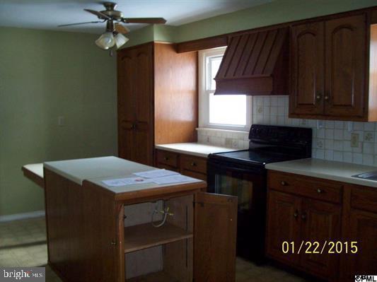 1417 Creek Road Boiling Springs, PA 17007 - Photo 9 of 25 Gallery Image 9