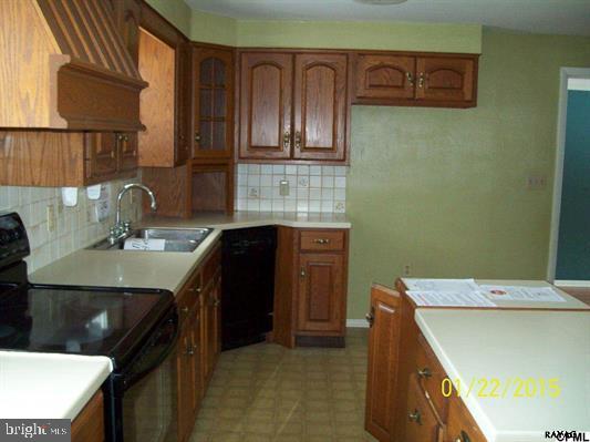 1417 Creek Road Boiling Springs, PA 17007 - Photo 10 of 25 Gallery Image 10