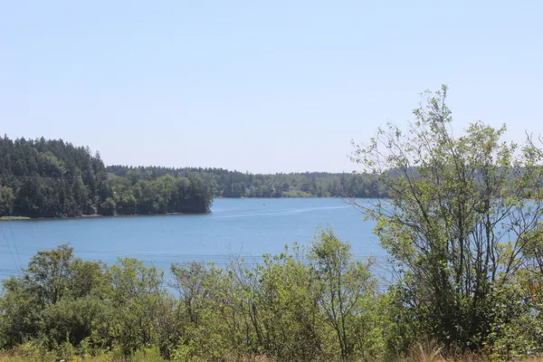 $250,000 | 187 County Road, Eastport, ME 04631