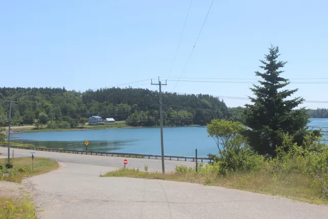 $250,000 | 187 County Road, Eastport, ME 04631