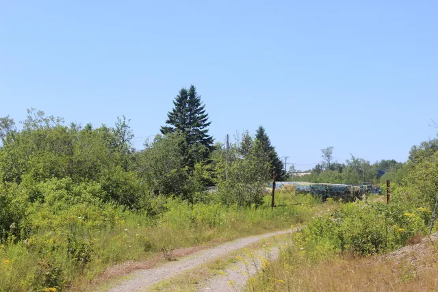 $250,000 | 187 County Road, Eastport, ME 04631