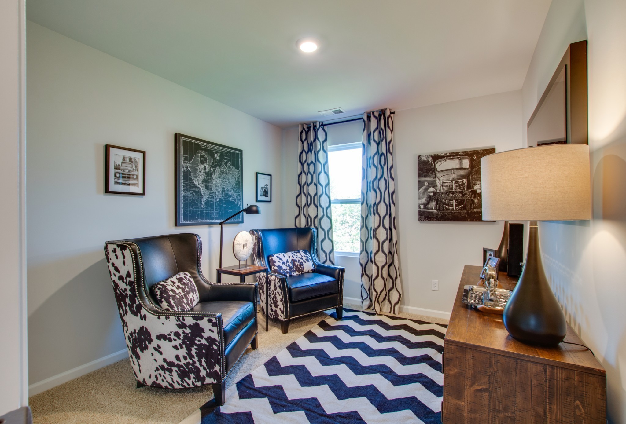 642 Longtail Lane Lebanon, TN 37090 - Photo 22 of 29 a living room with furniture and a lamp
