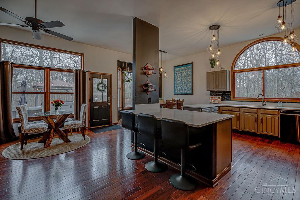 2014 Rebecca Ridge Hamilton, OH 45013 - Photo 8 of 60 Gallery Image 8