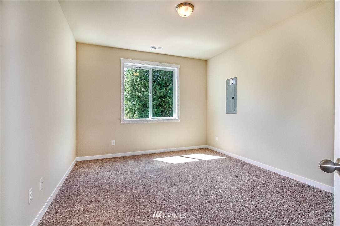 23033 7th Avenue Southeast Bothell, WA 98021 - Photo 11 of 19