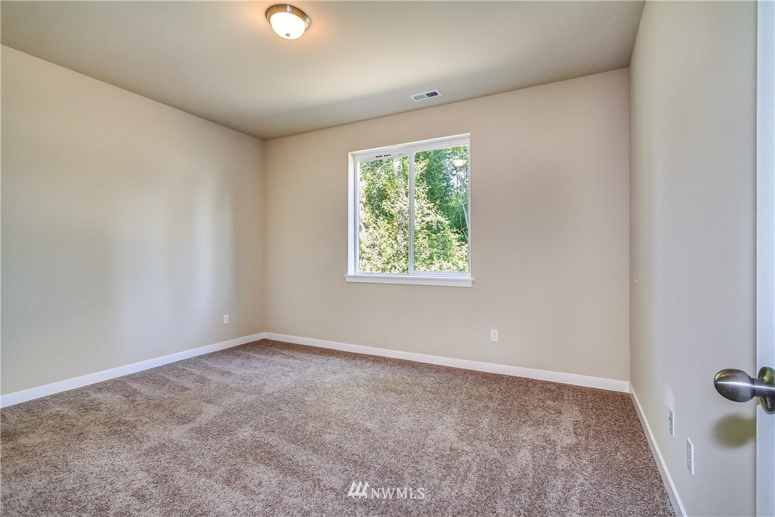23033 7th Avenue Southeast Bothell, WA 98021 - Photo 13 of 19