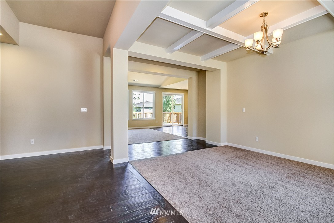 23033 7th Avenue Southeast Bothell, WA 98021 - Photo 3 of 19
