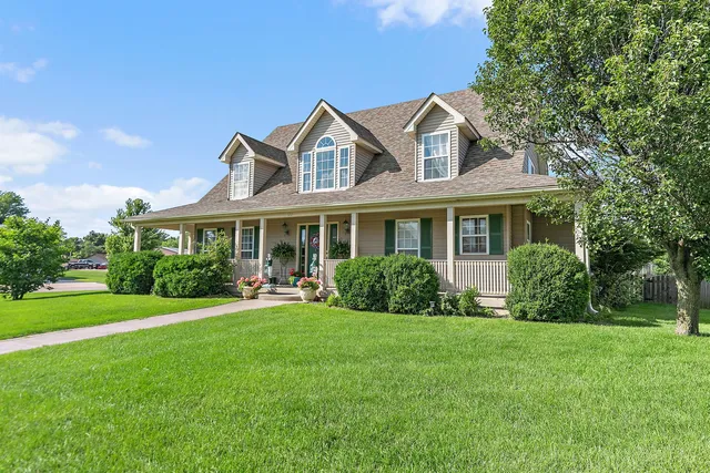 $490,000 | 120 Jack Dylan Drive, Hampshire, IL 60140