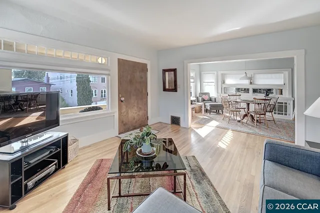 $899,000 | 687 Jean Street, Oakland, CA 94610