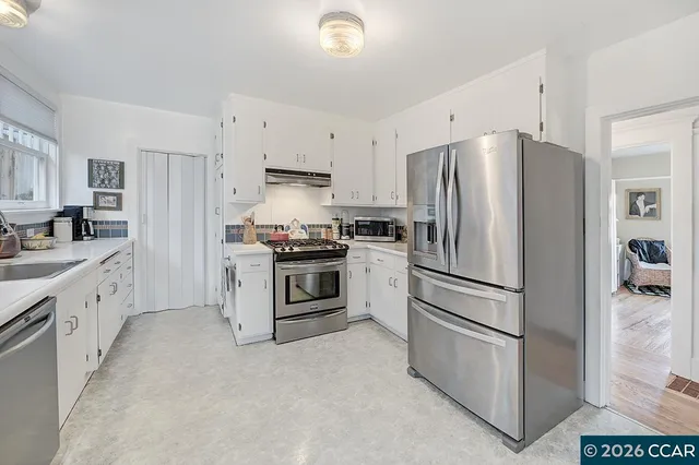 $899,000 | 687 Jean Street, Oakland, CA 94610