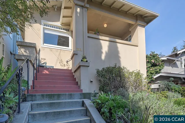 $899,000 | 687 Jean Street, Oakland, CA 94610