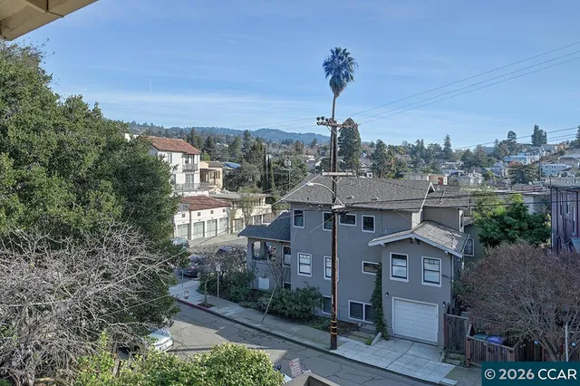 $899,000 | 687 Jean Street, Oakland, CA 94610