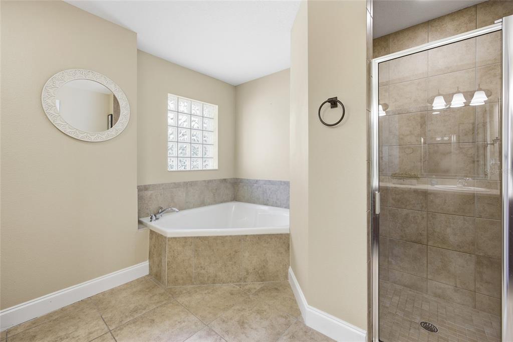 6440 Southwest 50th Terrace Ocala, FL 34474 - Photo 12 of 33