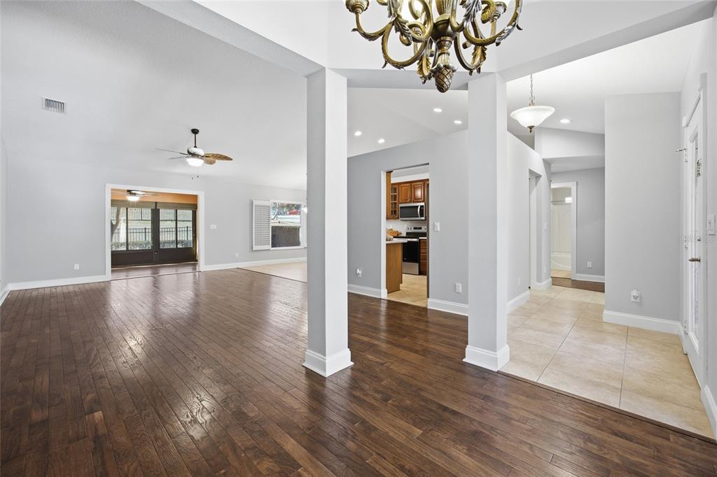 6440 Southwest 50th Terrace Ocala, FL 34474 - Photo 6 of 33