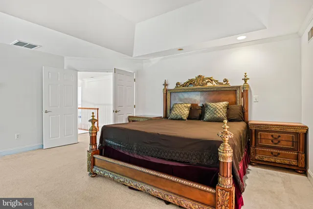 $6,900 | 10509 Dunn Meadow Road, Vienna, VA 22182