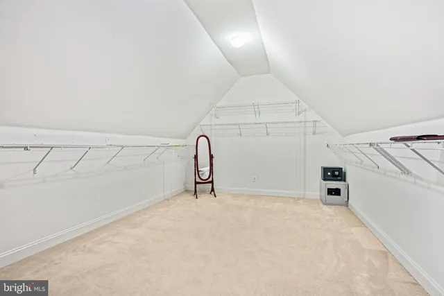 $6,900 | 10509 Dunn Meadow Road, Vienna, VA 22182