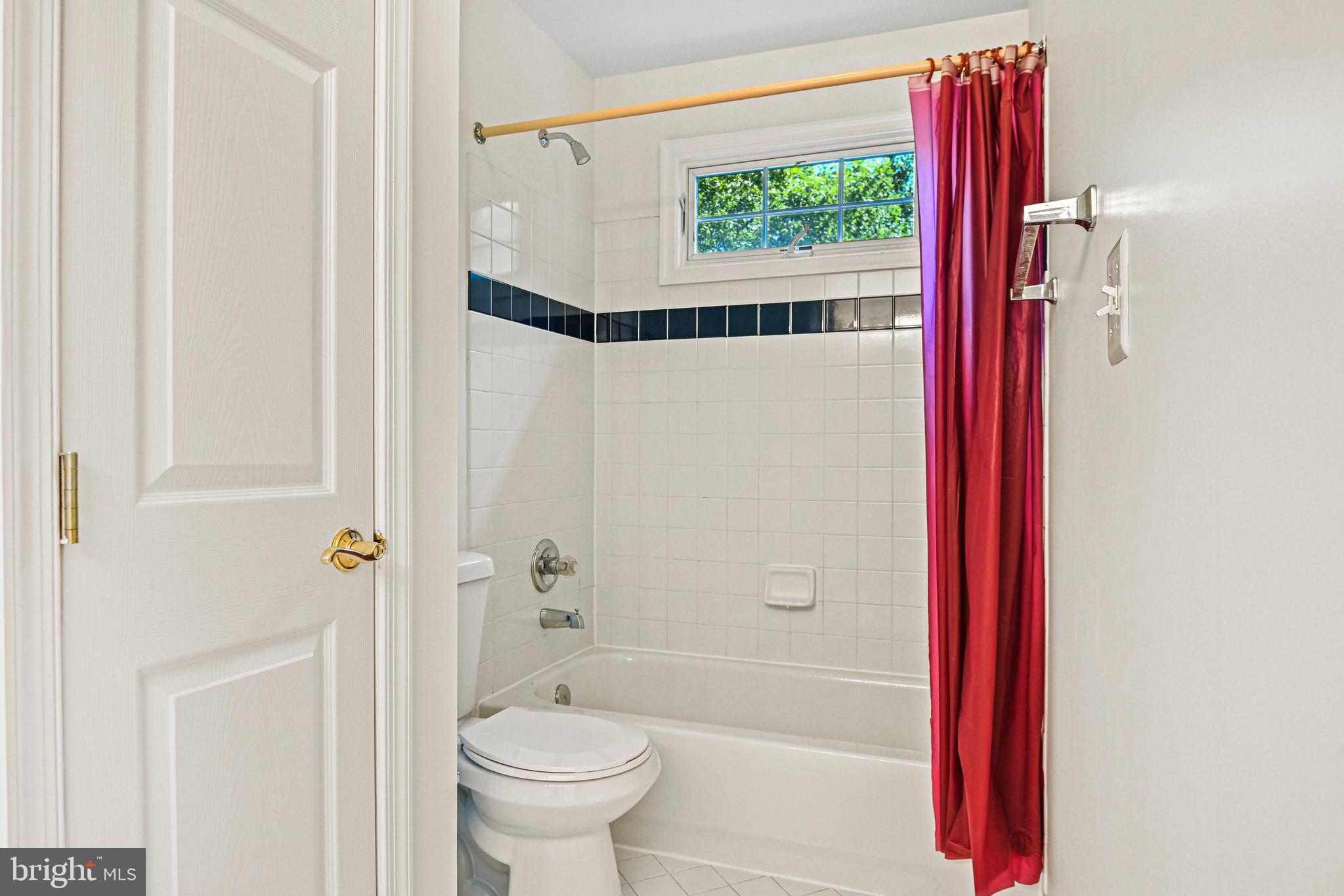 10509 Dunn Meadow Road Vienna, VA 22182 - Photo 36 of 81 a bathroom with a toilet and a shower