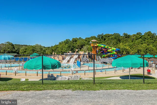 $6,900 | 10509 Dunn Meadow Road, Vienna, VA 22182