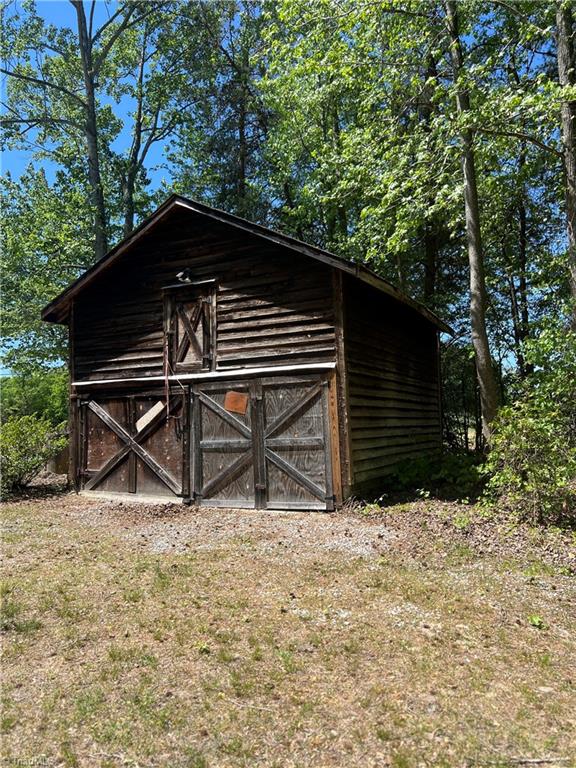 5875 Groometown Road High Point, NC 27263 - Photo 13 of 47