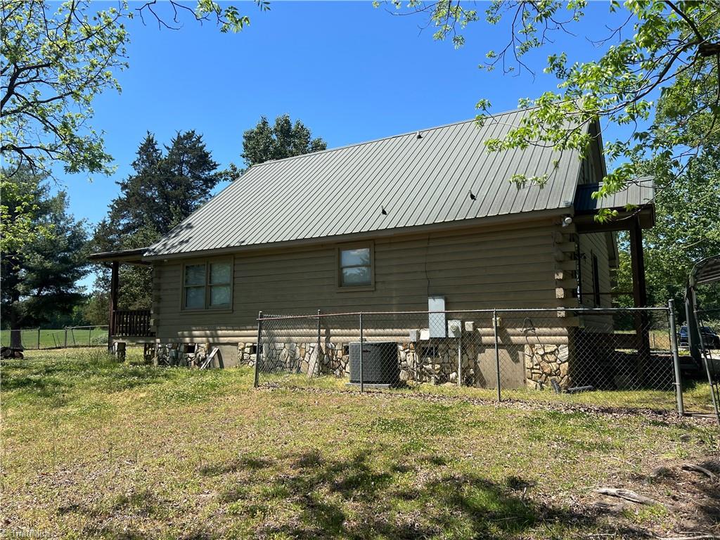 5875 Groometown Road High Point, NC 27263 - Photo 10 of 47