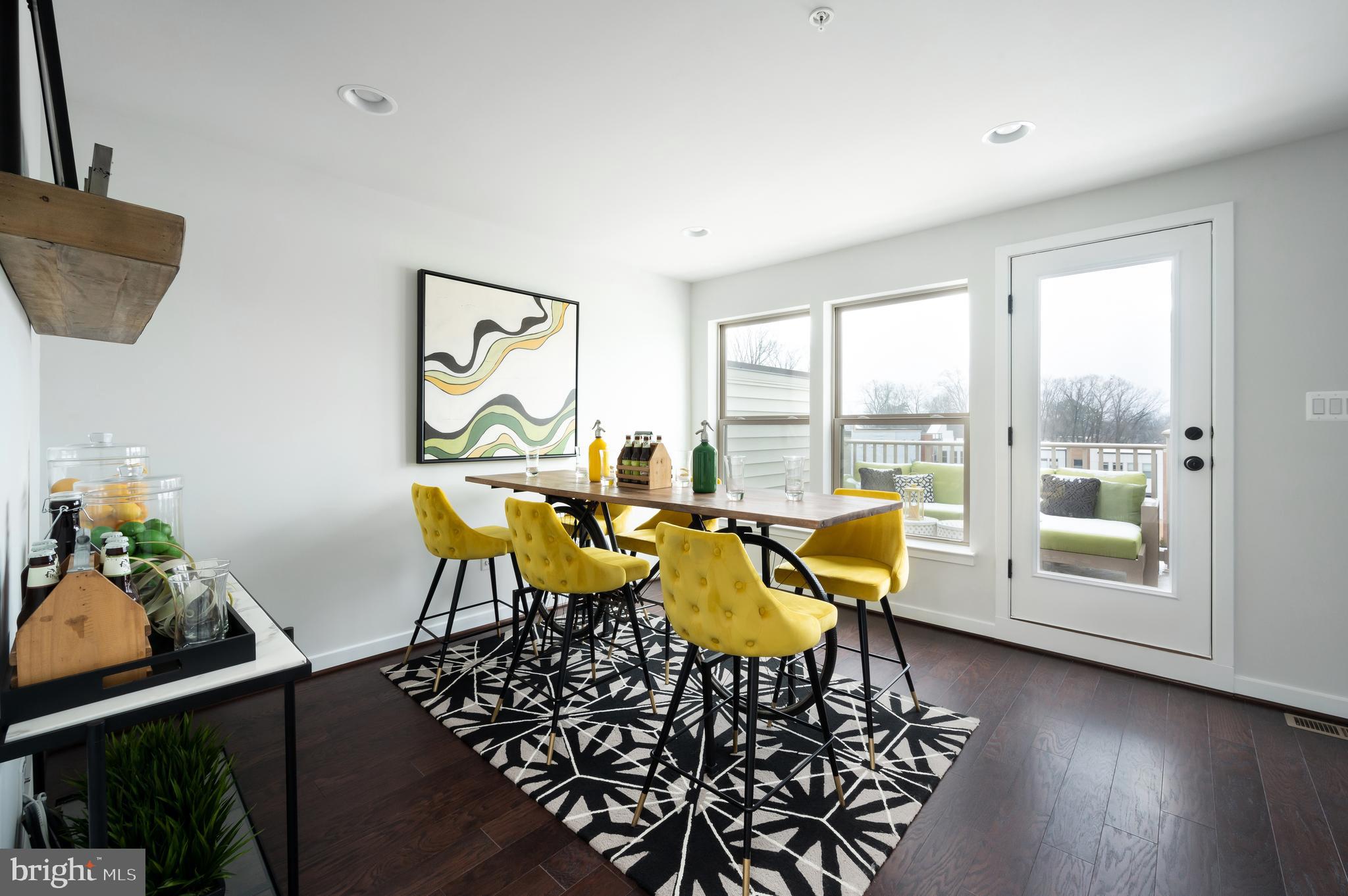 5116 Randolph Road Rockville, MD 20852 - Photo 13 of 14 Photo of decorated Henson model