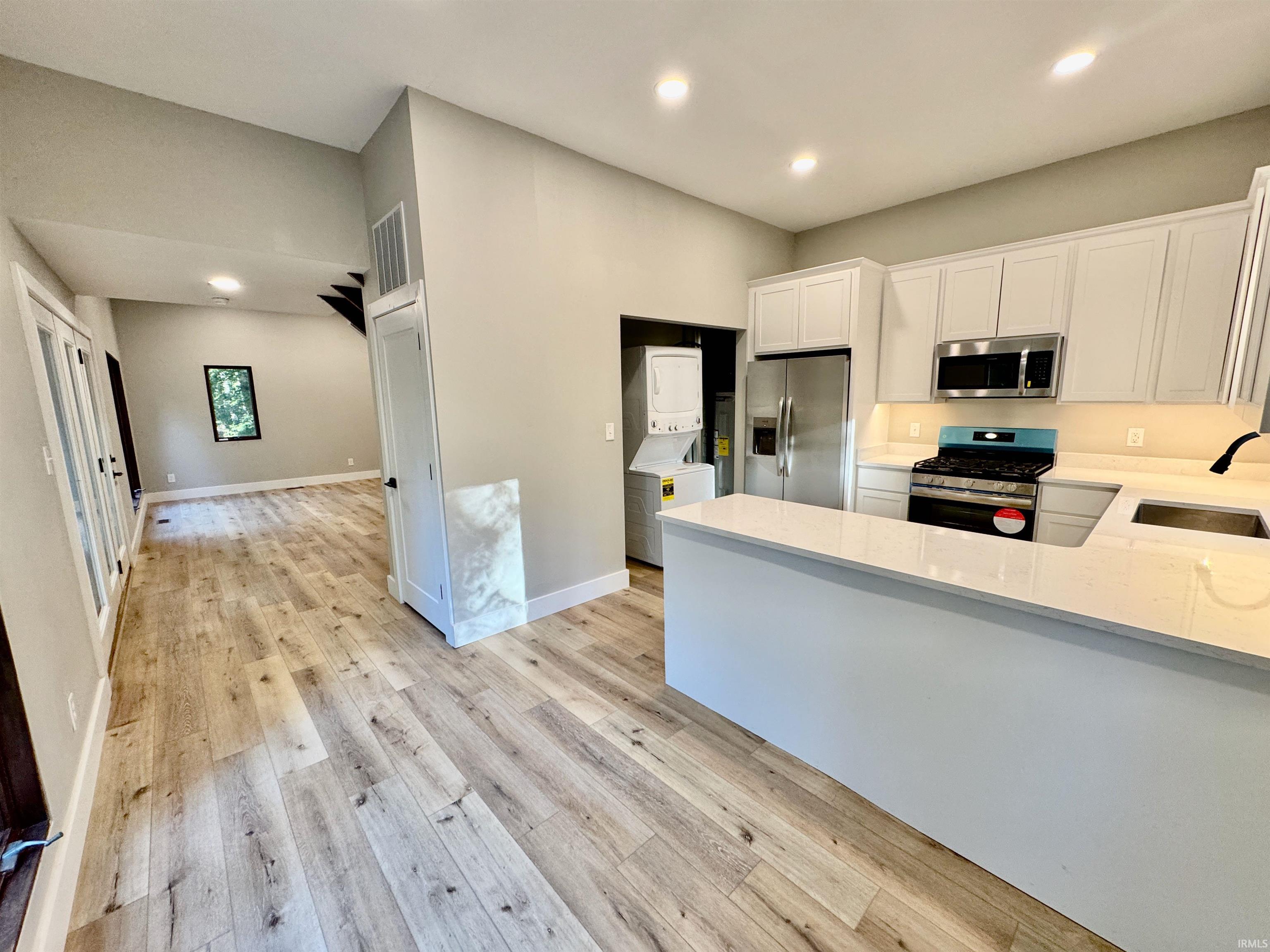 9020 West Graves Road Bloomington, IN 47403 - Photo 22 of 26 Gallery Image 22