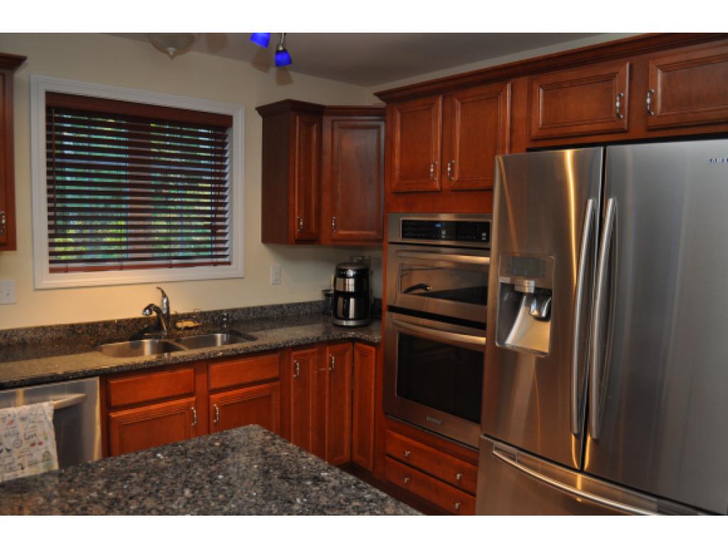114 Lawrence Corner Road Pelham, NH 03076 - Photo 15 of 36
