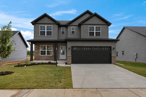 $407,900 | 24 Meadow Drive, Monticello, IL 61856