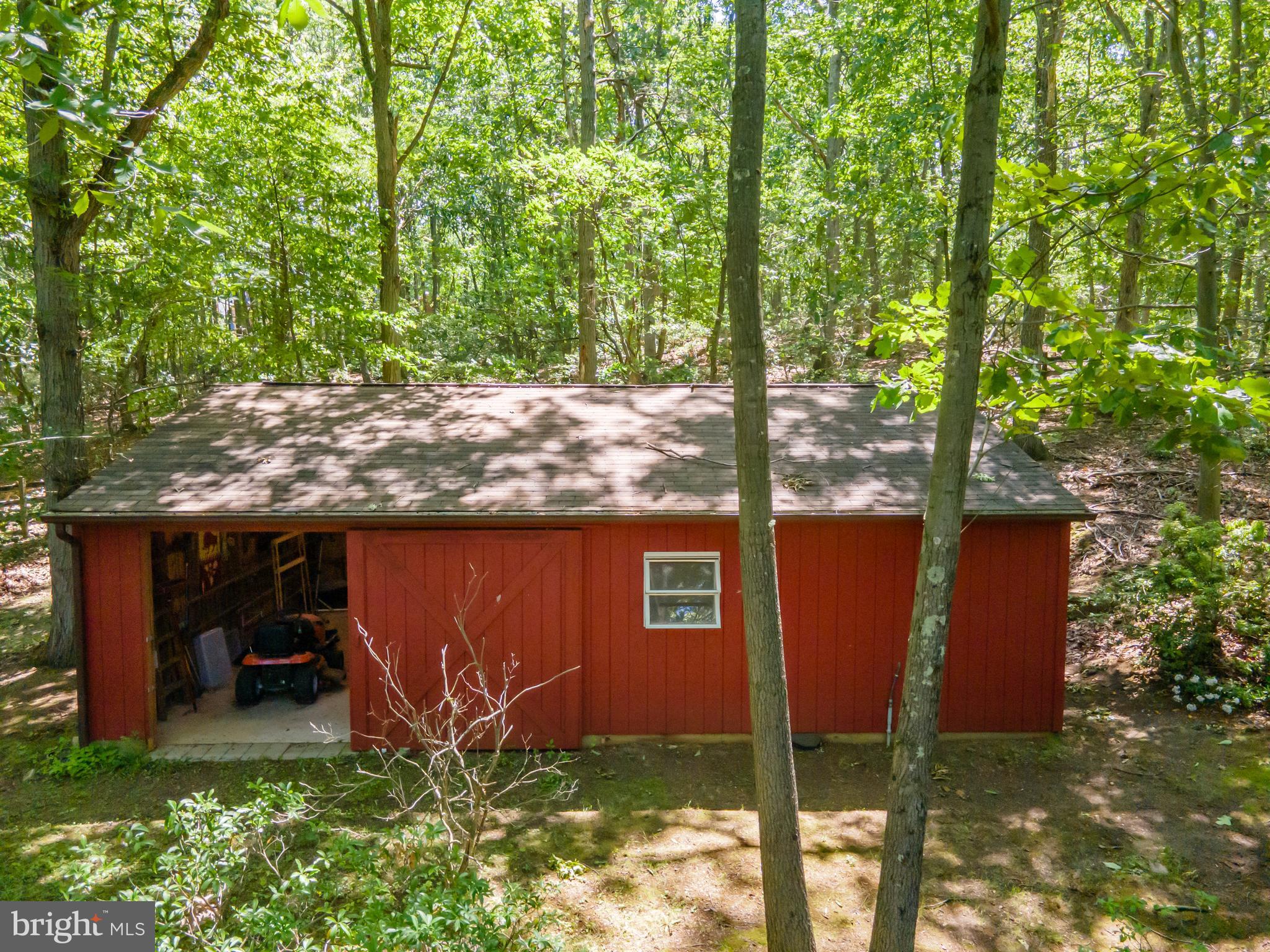 48 Chambers Road Cream Ridge, NJ 08514 - Photo 7 of 61