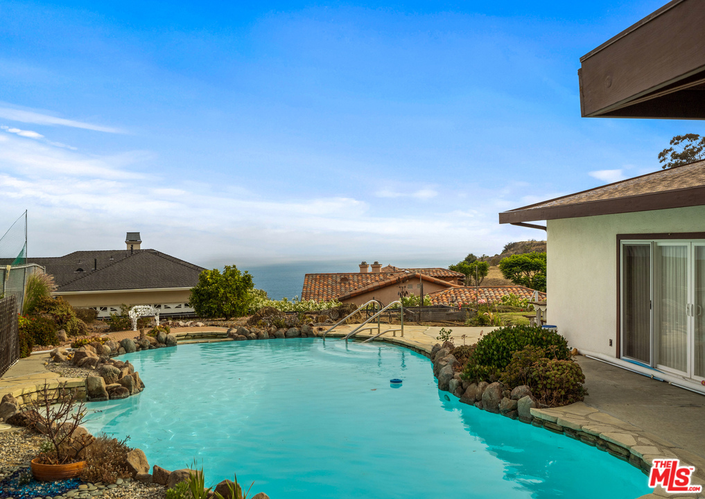 20734 Las Flores Mesa Drive Malibu, CA 90265 - Photo 16 of 23 a view of a garden