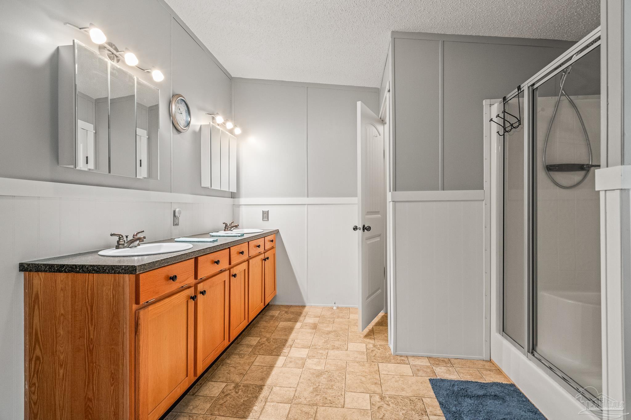 5105 April Lane Pace, FL 32571 - Photo 33 of 57