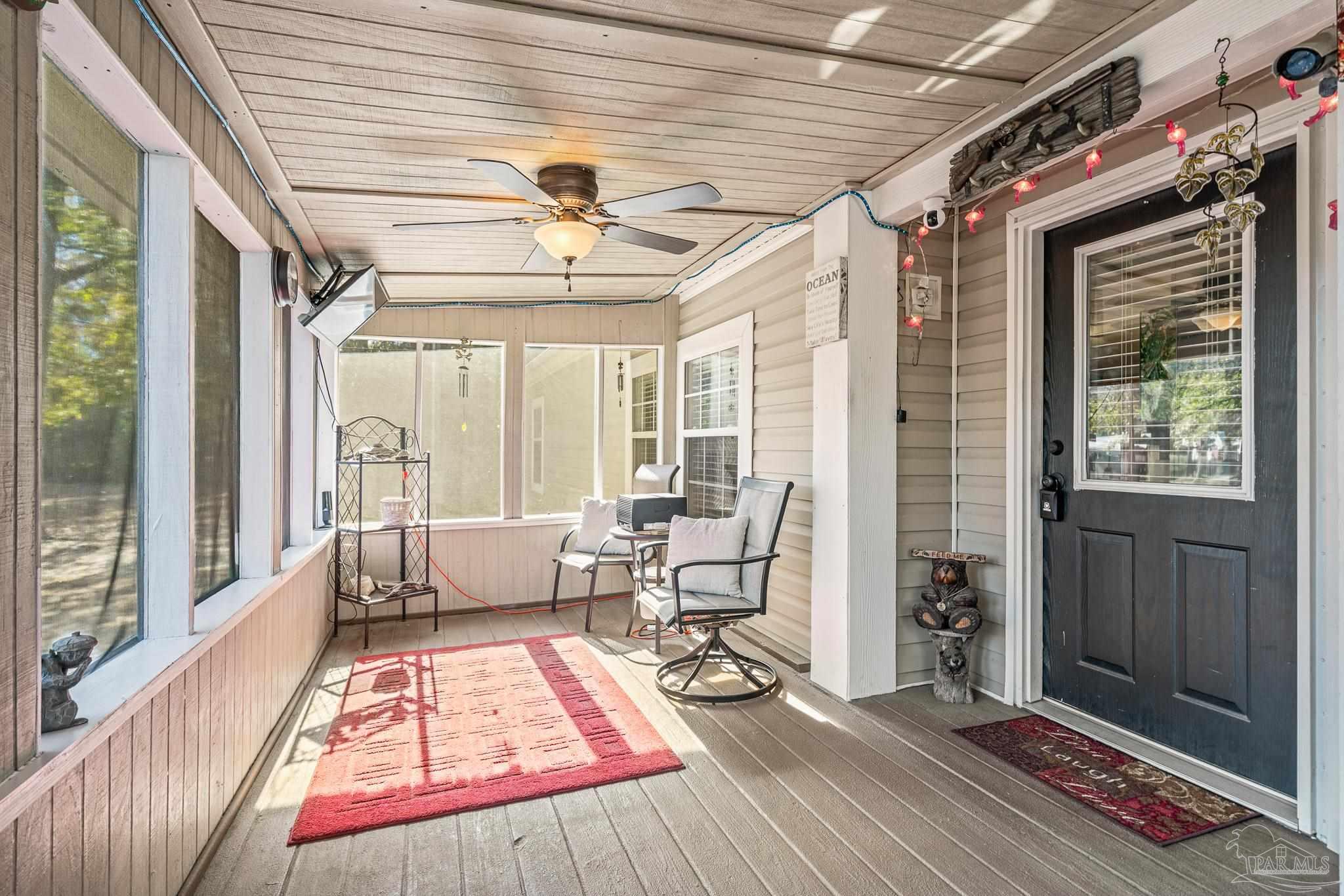 5105 April Lane Pace, FL 32571 - Photo 4 of 57
