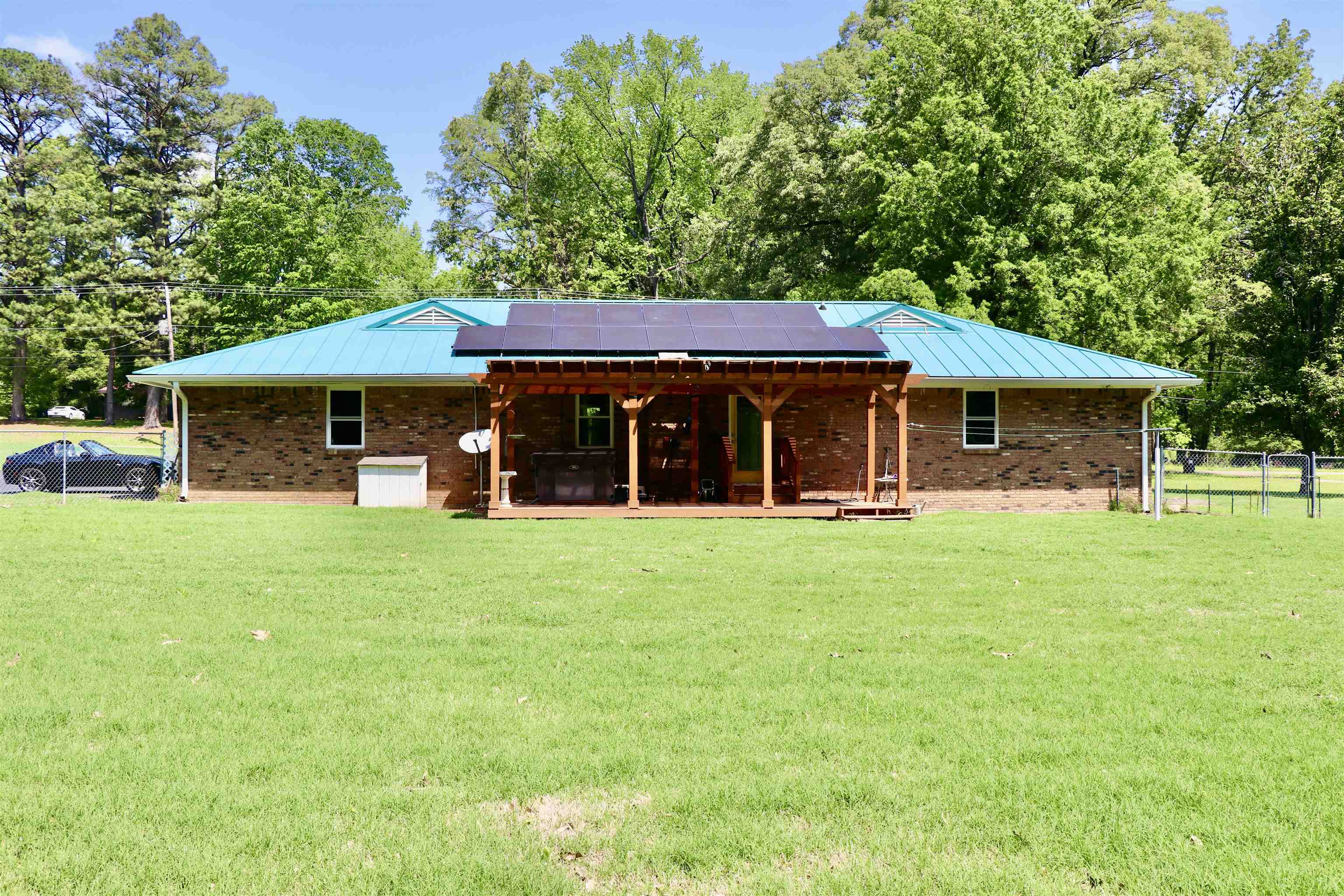 2415 Fite Road Memphis, TN 38127 - Photo 3 of 10 a front view of a house with a garden