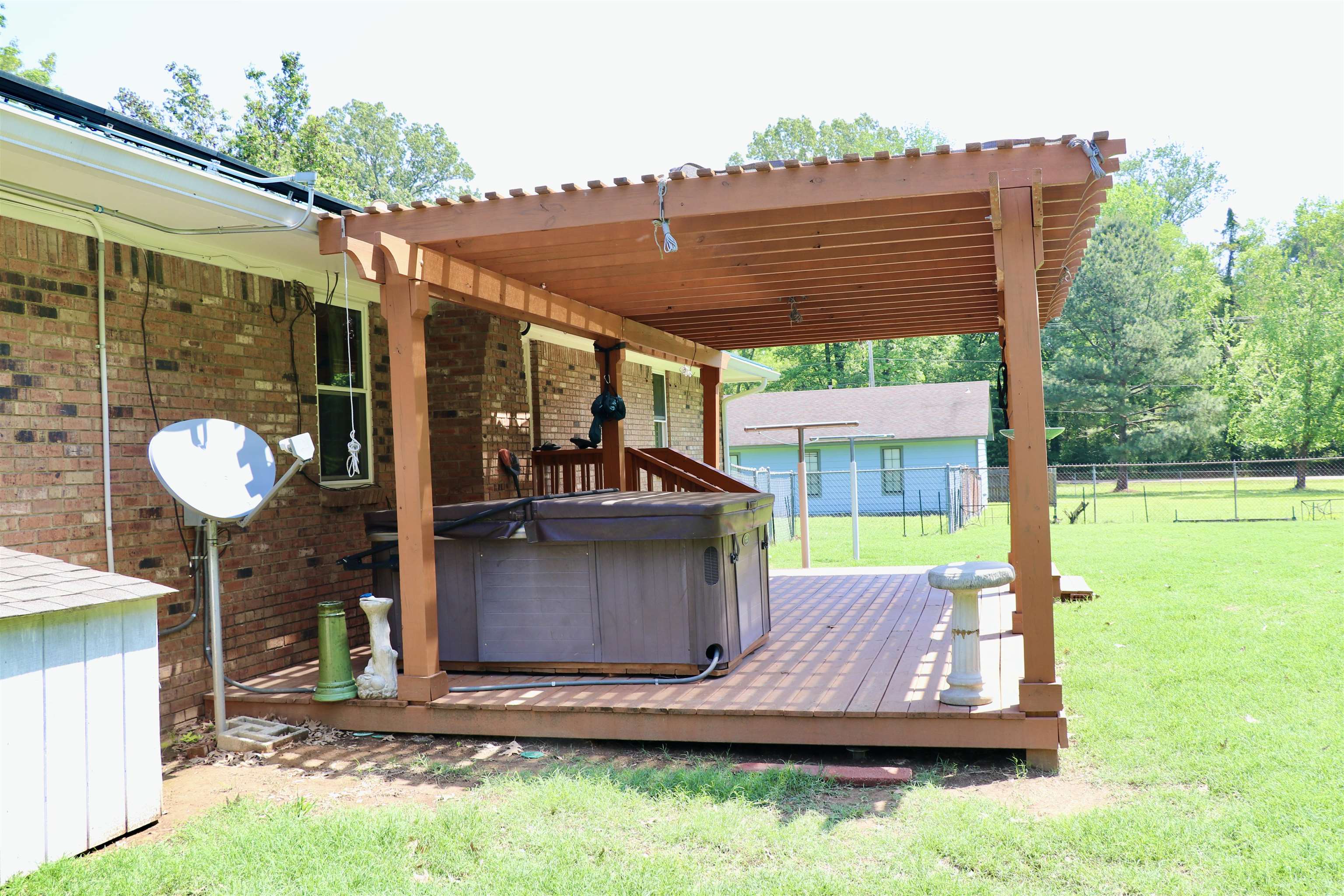 2415 Fite Road Memphis, TN 38127 - Photo 7 of 10 a view of a chairs and table in the patio