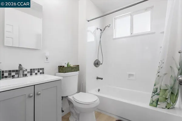 $825,000 | 17339 Via San Ardo, San Lorenzo, CA 94580