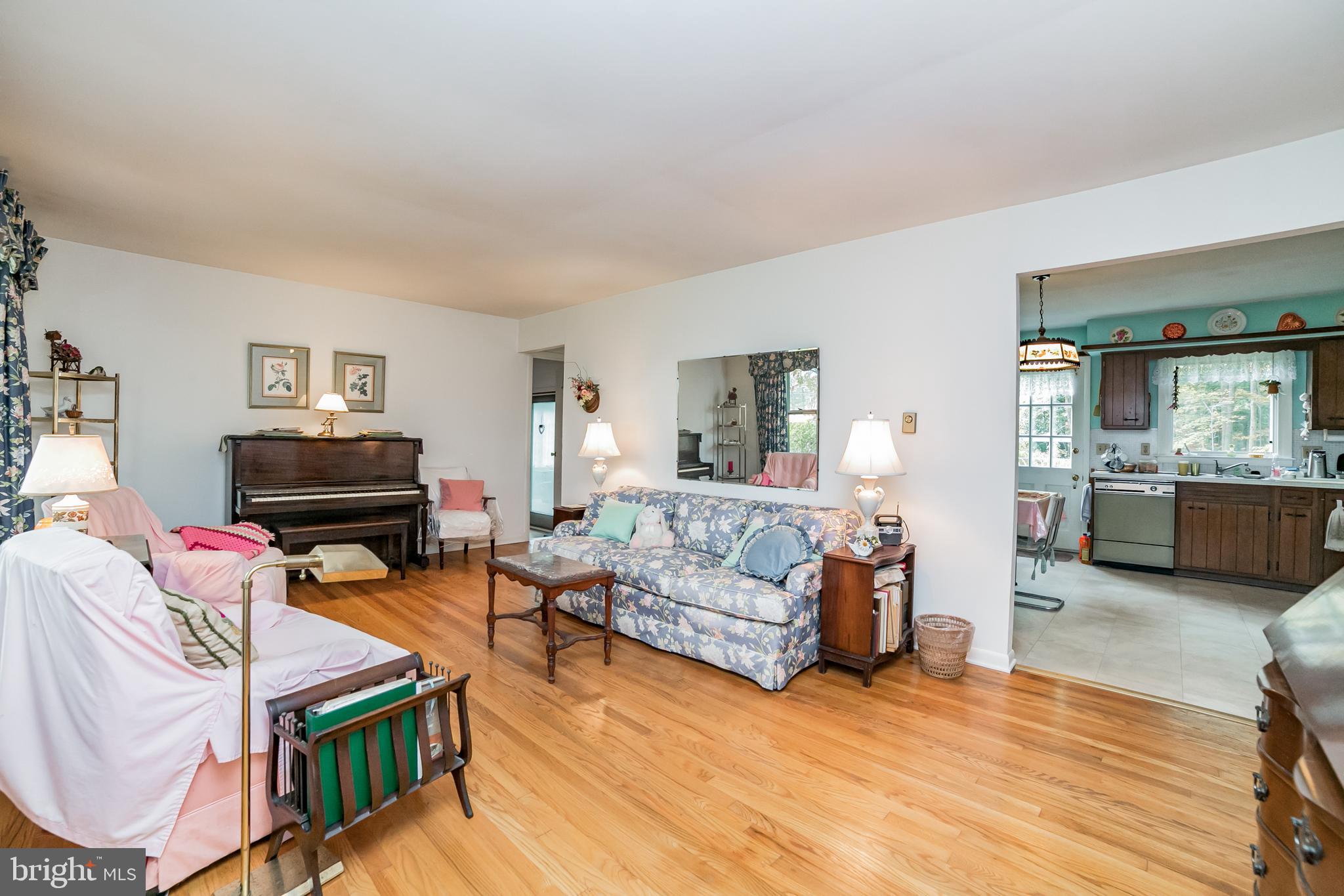 1214 Telegraph Road Perkasie, PA 18944 - Photo 3 of 30